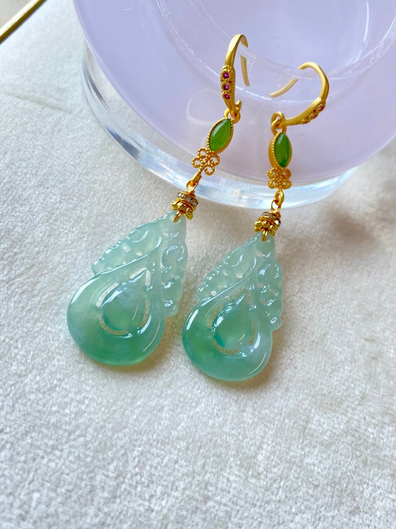 Silver Collection - Icy green crafted jadeite silver earrings - ต่างหู - หยก 