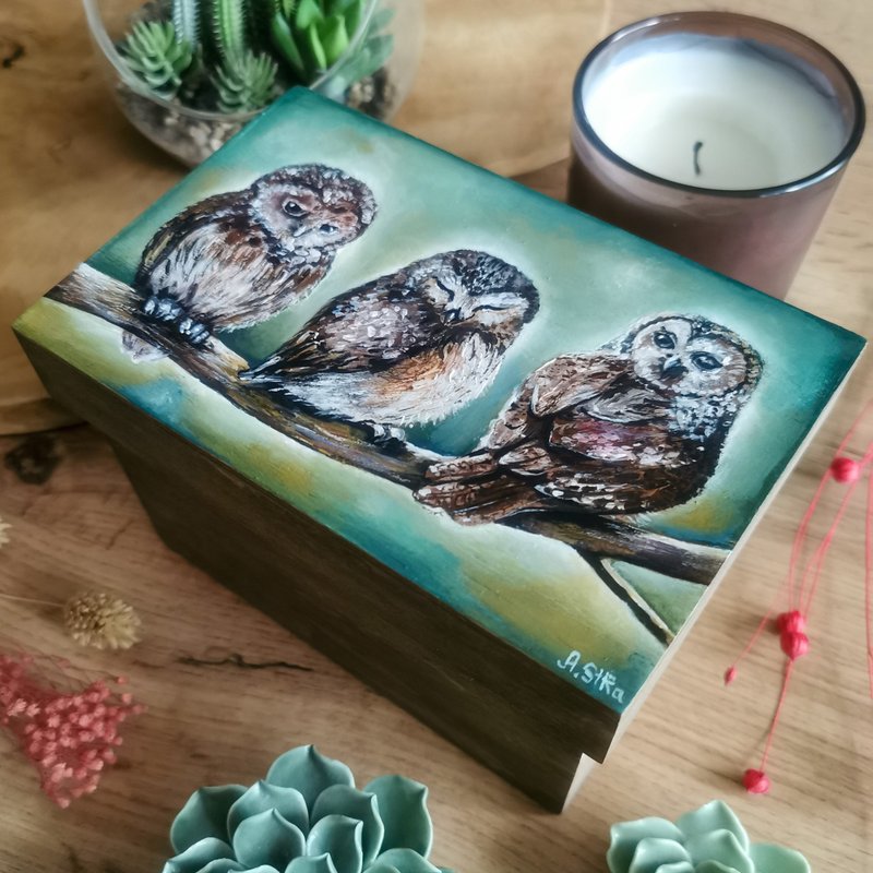 手绘木箱猫头鹰 储物木箱 森林艺术 动物画 - 居家收納/收納盒/儲物盒 - 木頭 多色