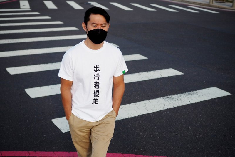 步行者優先 Tshirt  _行人路權倡議 - 男 T 恤 - 棉．麻 白色