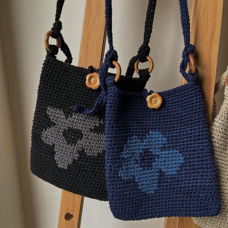 Flower Crochet Phone Bag | Khaki/Blue/Black - กระเป๋าแมสเซนเจอร์ - ผ้าฝ้าย/ผ้าลินิน สีนำ้ตาล