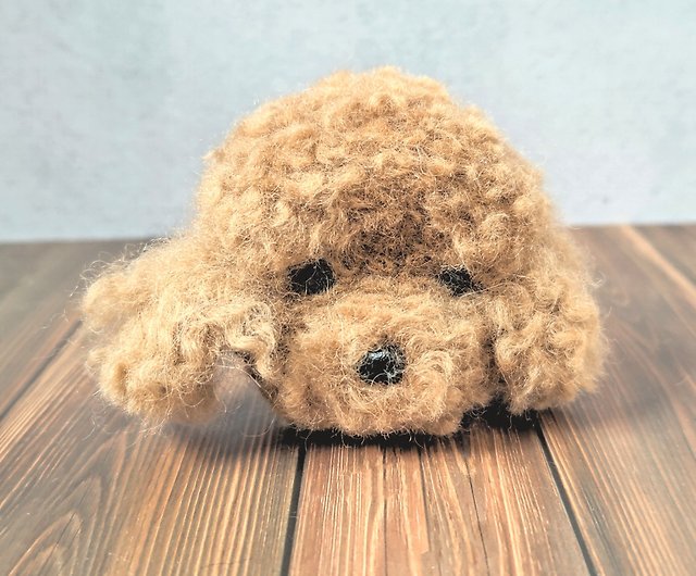 羊毛フェルト　トイプードル       ブローチ　犬