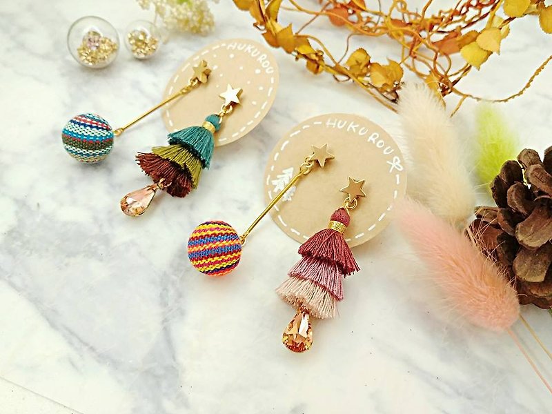 *12/19 one after another shipping*§HUKUROU§ limited fringed Christmas tree earrings - ต่างหู - โลหะ หลากหลายสี