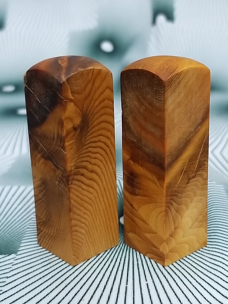 台灣檜木6分閃光印章 1對 6*1.8cm正方 420元~C3 - 印章/印台 - 木頭 