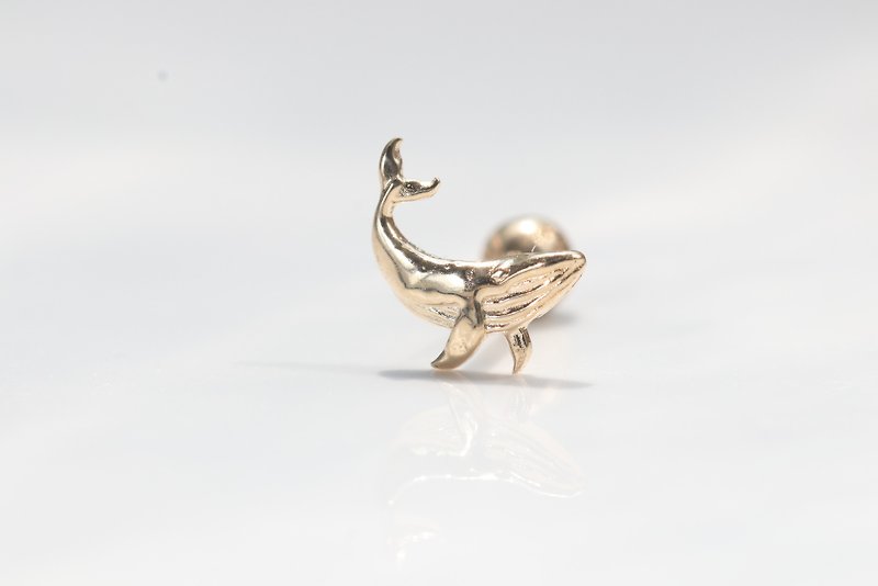 純14K Humpback Whale Piercing 金座頭鯨鎖珠耳環(單個) - 耳環/耳夾 - 貴金屬 金色