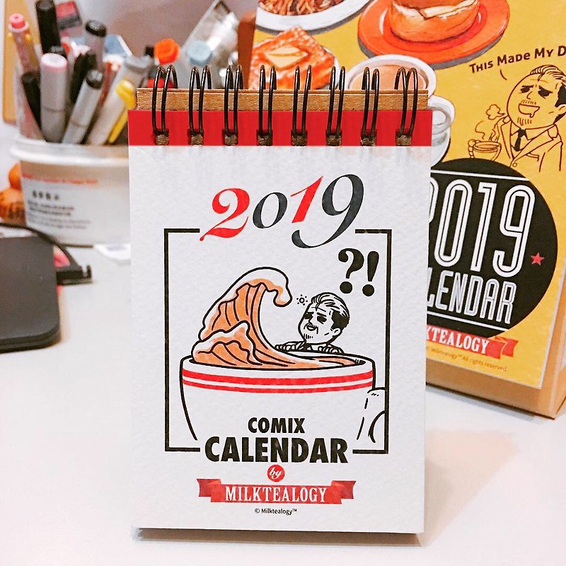The Daily Life in Cha Chaan Teng Desk Calendar 2019 (A7) - ปฏิทิน - กระดาษ หลากหลายสี