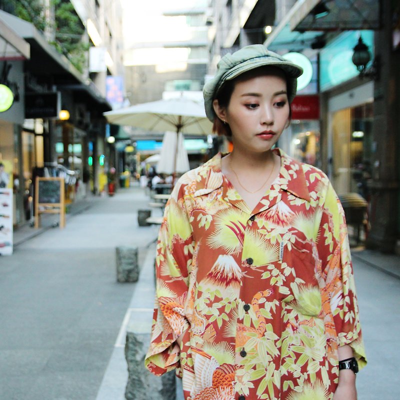 Tsubasa.Y 古著屋 樺茶色 富士山下和柄花襯衫, Japan Print Shirt - 女上衣/長袖上衣 - 棉．麻 