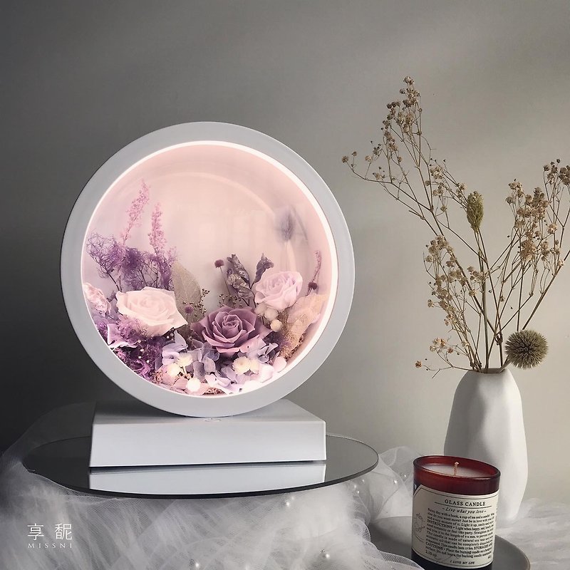 [The first choice for Valentine’s Day gifts to commemorate the opening] Preserved flower three-segment touch atmosphere light/customized - โคมไฟ - พืช/ดอกไม้ 