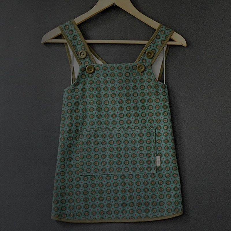 兒童圍裙-110/老磁磚2號/海藻藍綠 - 圍裙 - 棉．麻 藍色