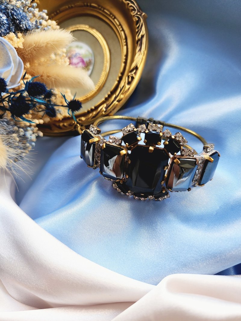 美國西洋古董飾品 / 捷克工藝黑高貴黑切割方水晶鑽手環/黑珠寶 - 手鍊/手環 - 其他材質 
