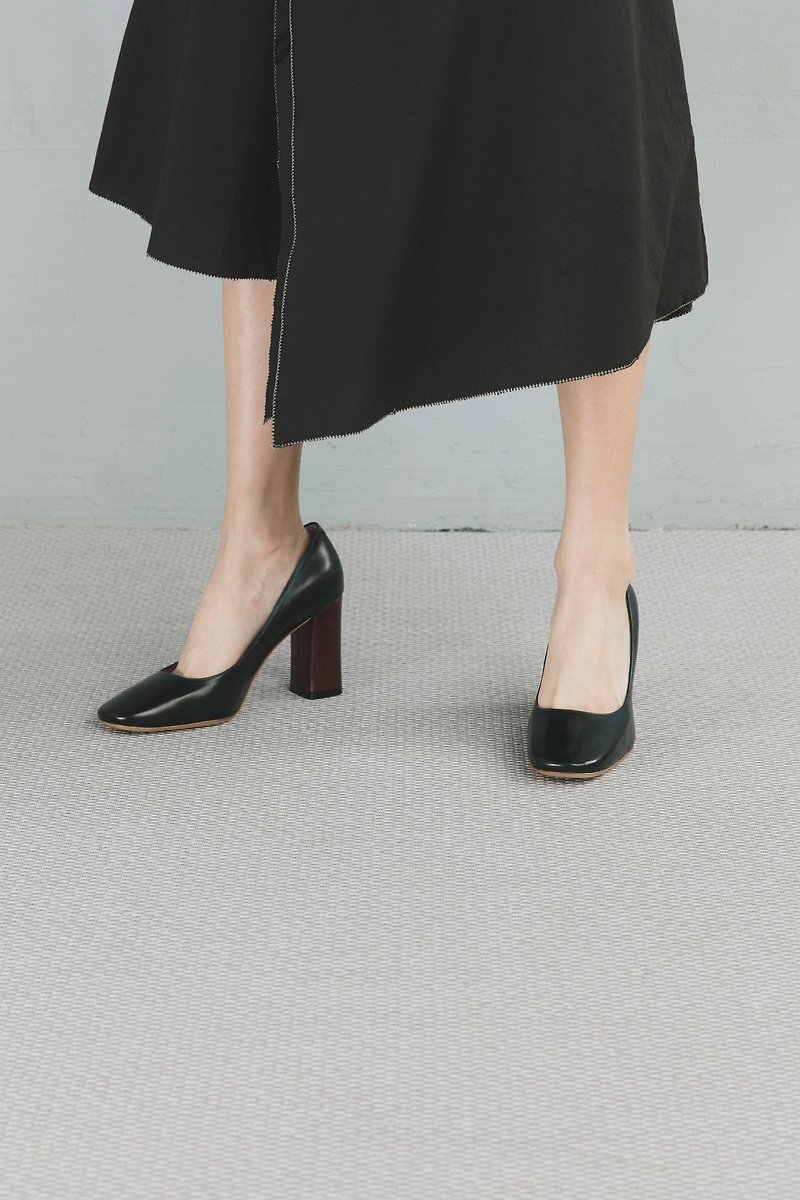[Online Exclusive] HTHREE 8.5 high heels / dark peacock blue - รองเท้าส้นสูง - หนังแท้ สีน้ำเงิน