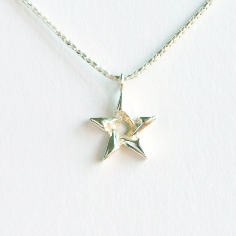 Oriental Star Sterling Silver Clavicle Necklace - สร้อยคอ - เงิน สีเงิน