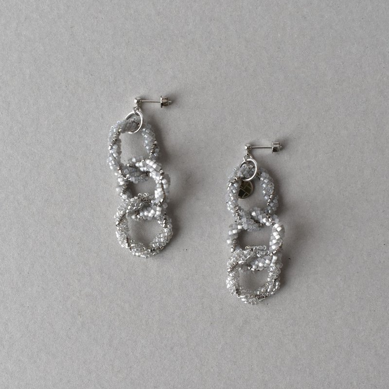 Chain M / silver_2025.12. - ต่างหู - แก้ว 