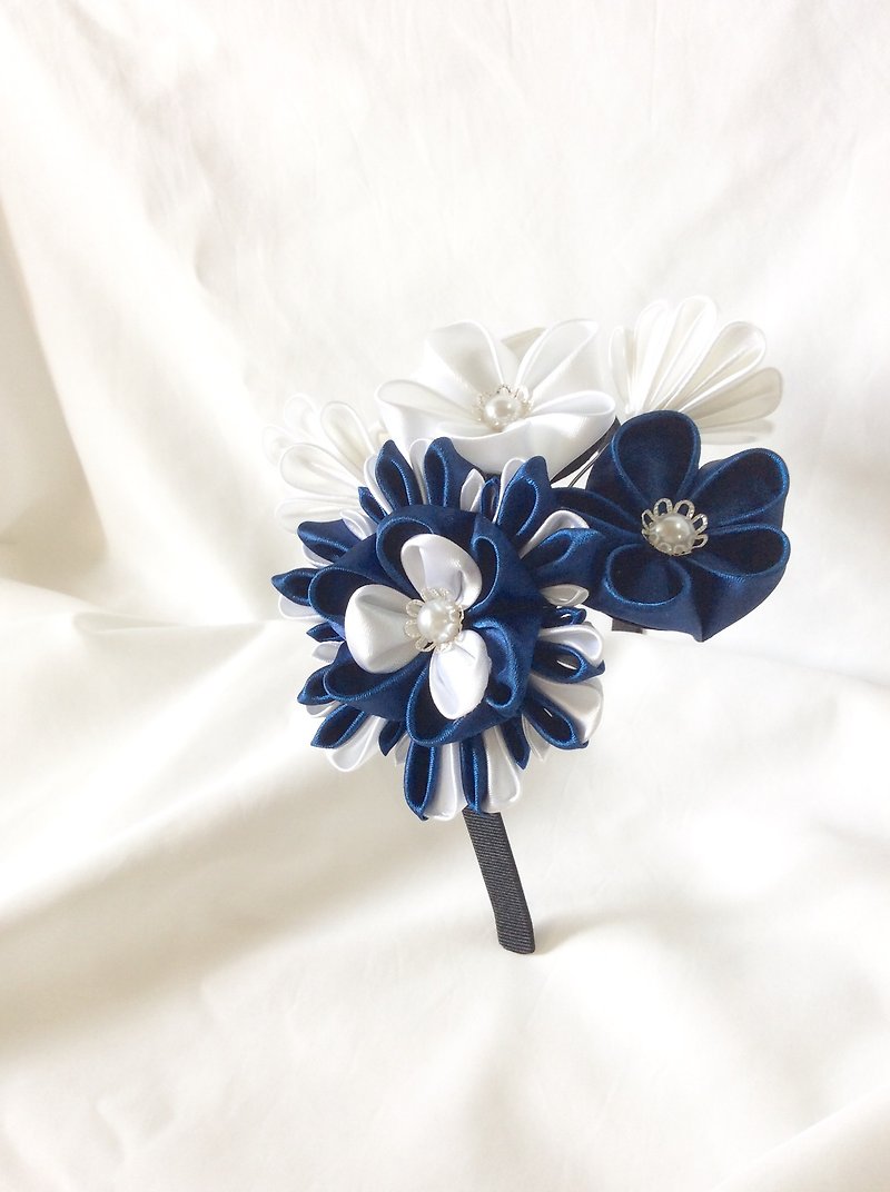 Blue and white kanzashi ribbon headband - Hair Accessories - Silk Blue