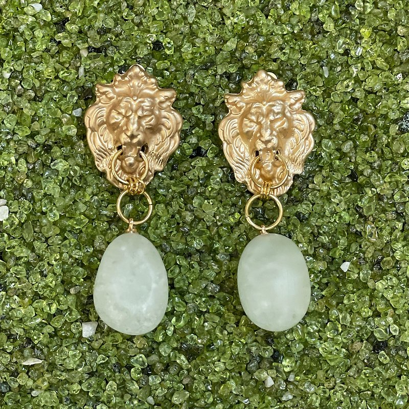 Snow Queen_Grass Fragrant Green Earrings Clip-On - Earrings & Clip-ons - Other Materials Green