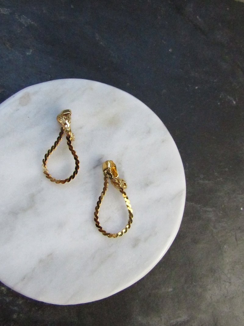 Vintage Monet Teardrop Snake Chain Statement Earrings - Earrings & Clip-ons - Precious Metals Gold