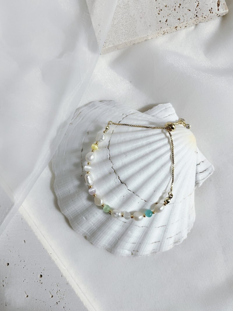 Handmade natural freshwater pearl opal Stone lazy bracelet - สร้อยข้อมือ - ทองแดงทองเหลือง หลากหลายสี