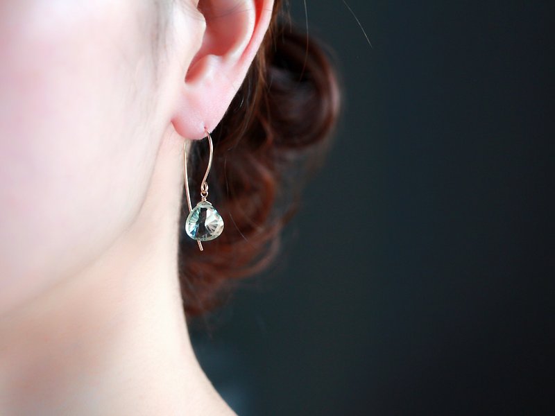 14kgf- Green amethyst concave cut pierced earrings Impossible earrings - Earrings & Clip-ons - Gemstone Green