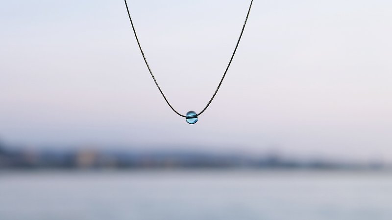 // VÉNUS 觅 decorated electric glass clavicle to practice the ghost of the sea // vn001 - Necklaces - Glass Blue