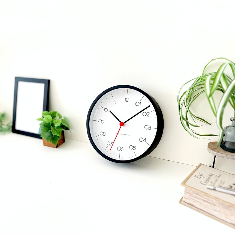 KATOMOKU plywood clock 24 黑色(km-151BKS) 掛鐘  日本製造 - 時鐘/鬧鐘 - 木頭 黑色