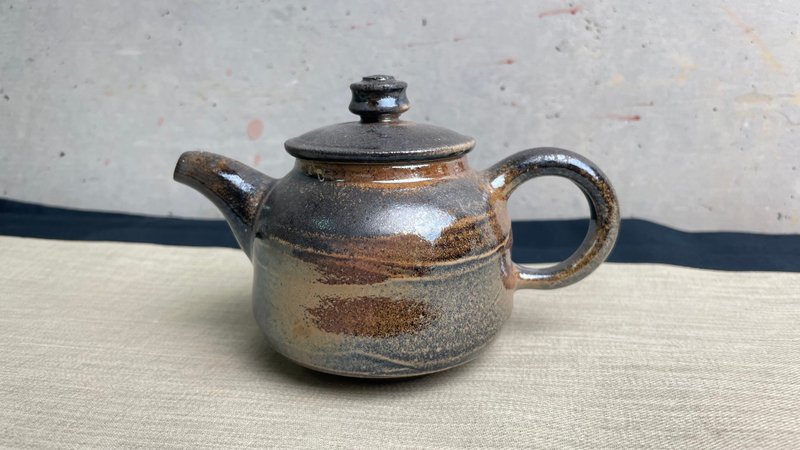 茶壺/柴燒/手工/落灰/結晶/楊博戎 - 茶壺/茶杯/茶具 - 陶 