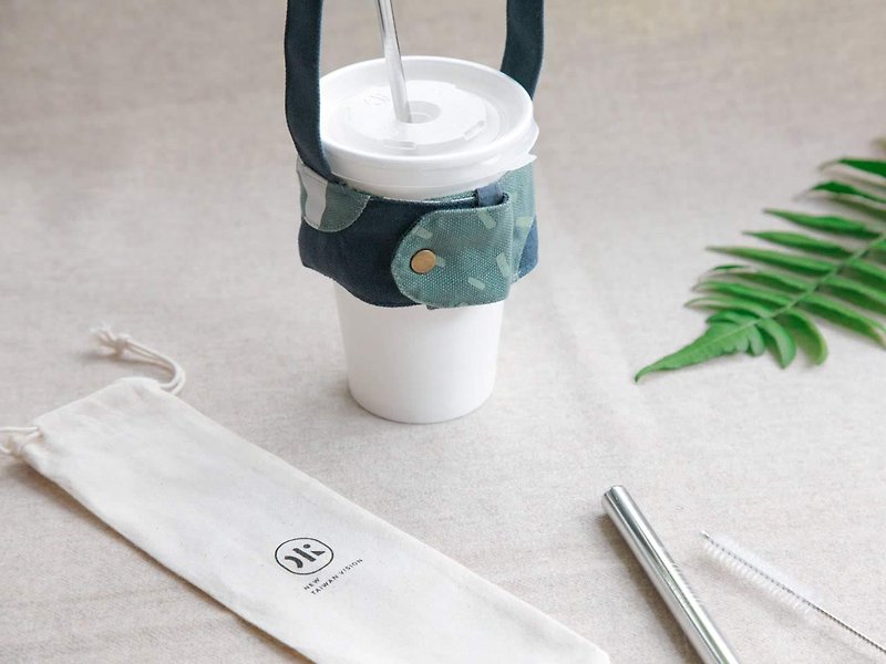 [Wave ㄅㄛ Straw Cup Set]-Seashore Blue (with environmental protection straw combination) - Beverage Holders & Bags - Cotton & Hemp Blue