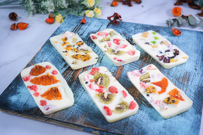 [Heguo] Handmade carefully selected white chocolate dried fruit slices (set of 3 pieces) - Pampering Mother - Chocolate - Other Materials 