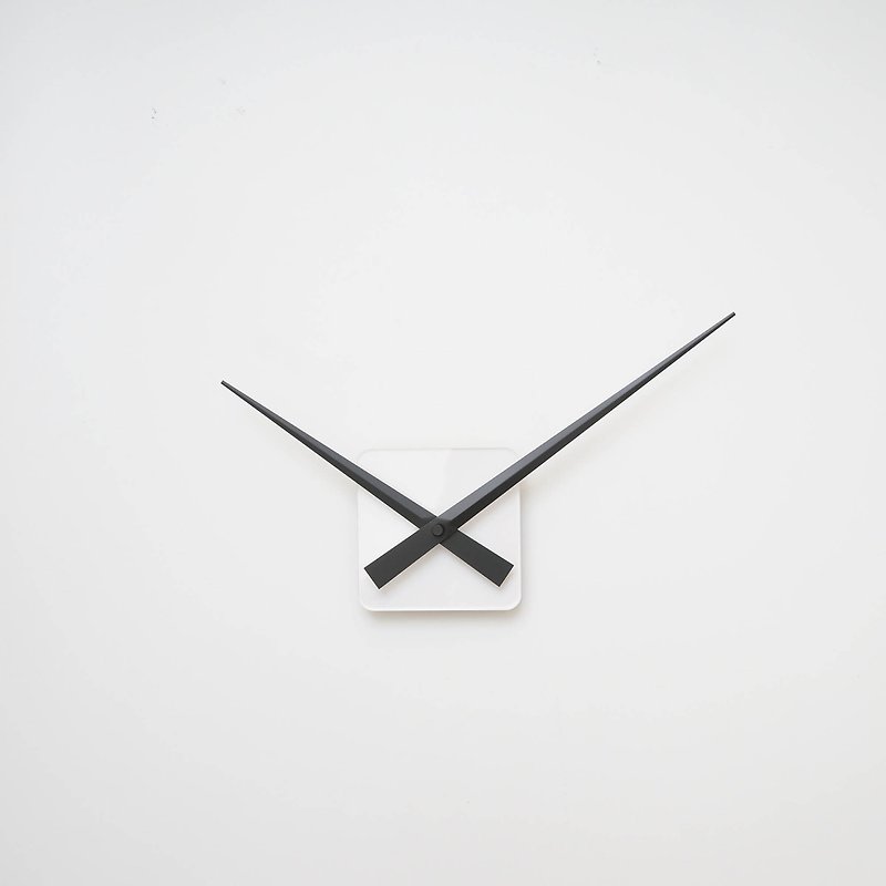 LOO DIY Wall Clock . White - Clocks - Acrylic White