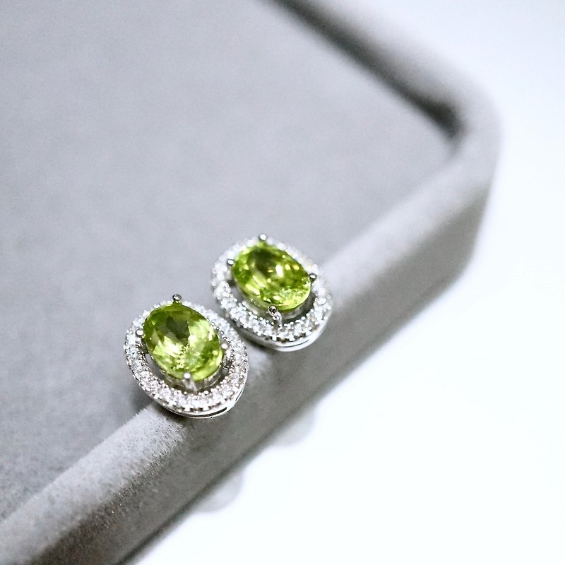 ITS-E116【925 Silver Series·Gemstones·Peridot】Exquisite 925 Silver Ear Pin Earrings - Earrings & Clip-ons - Gemstone Green