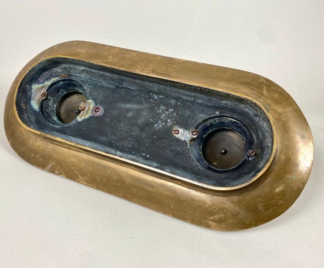 フランスアンティーク インクウェル　ペントレイ　ブロンズ製 アンティークブロンズペントレイとダブルインクウェルデスク