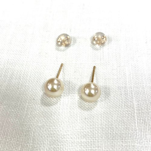 K18 GOLD】18金 6mm 泉州 貝パール ピアス 18KP4 6月誕生石 - ショップ