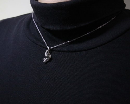 SILVER JUZO ペンダント 蝶 楽天市場】マジェスフィッセン スクエア 蝶 シルバー ネックレス