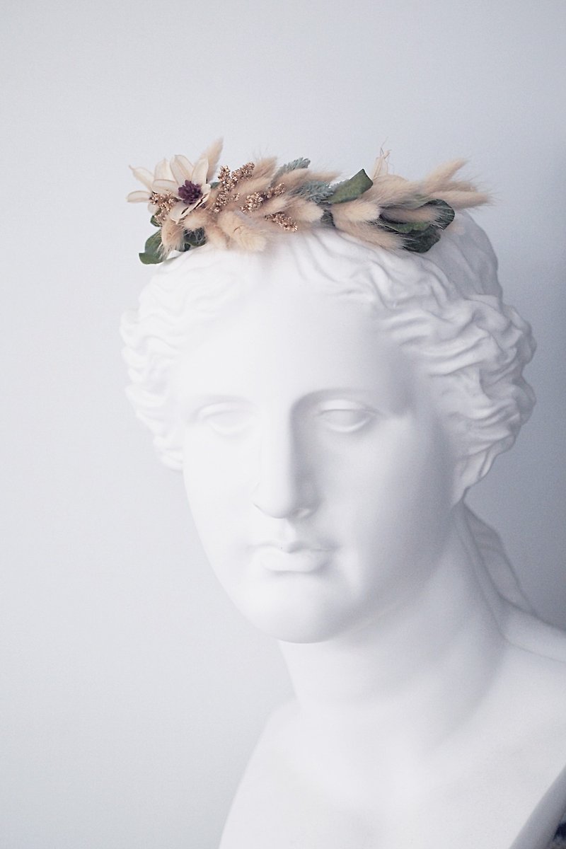 Greek mythology and pure color dried plaster Venus Corolla / lion goddess plaster crown molding compositions immortalized vine leaves entire artistic furnishings - Items for Display - Plants & Flowers White