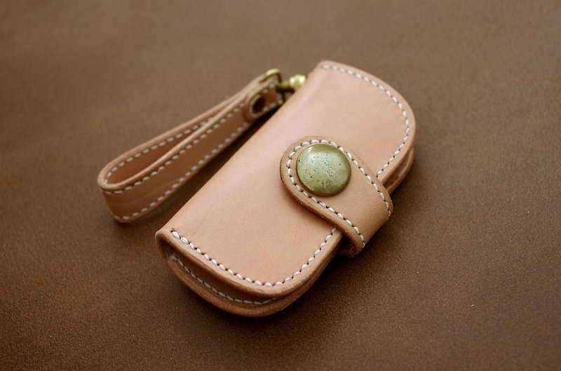 Folio key case [orders] production of leather saddle leather - Keychains - Genuine Leather Khaki