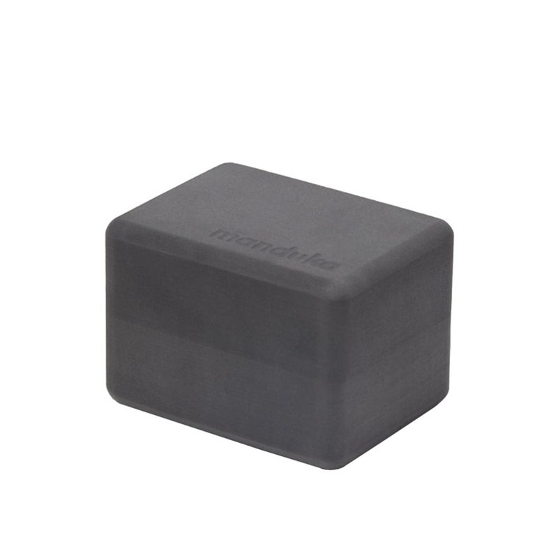 【Manduka】Yoga Mini Travel Block Mini Yoga Block-Thunder - Fitness Accessories - Other Materials Gray