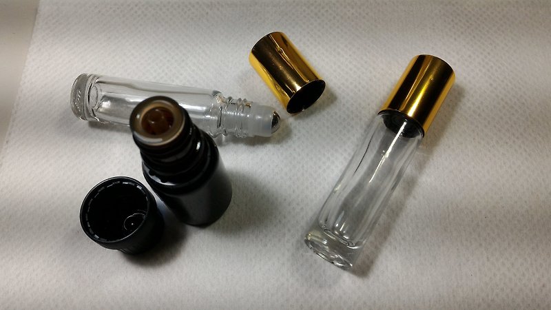 Taiwan Shenshui Xiao Nan (Shou Nan) essential oil 10ml black drop bottle - Fragrances - Other Materials 