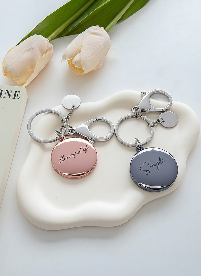 【カスタマイズギフト】デザイン悠遊カードチャームギフトボックス | カスタマイズ刻印可能 | 正規ライセンス品、改造品ではありません - キーホルダー・キーケース - 金属 多色