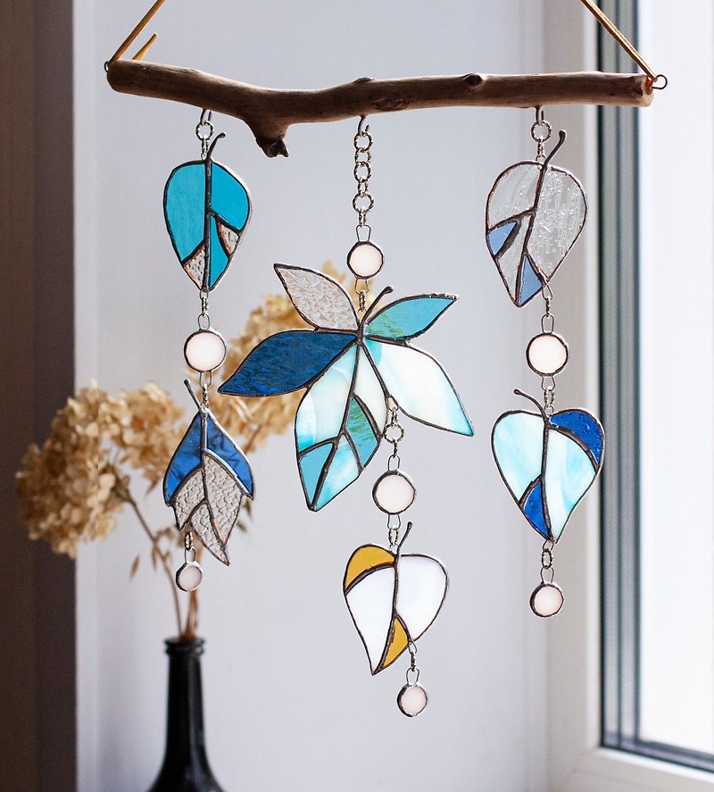 Stained glass winter leaves. Hanging stained glass window - Wall Décor - Glass Blue