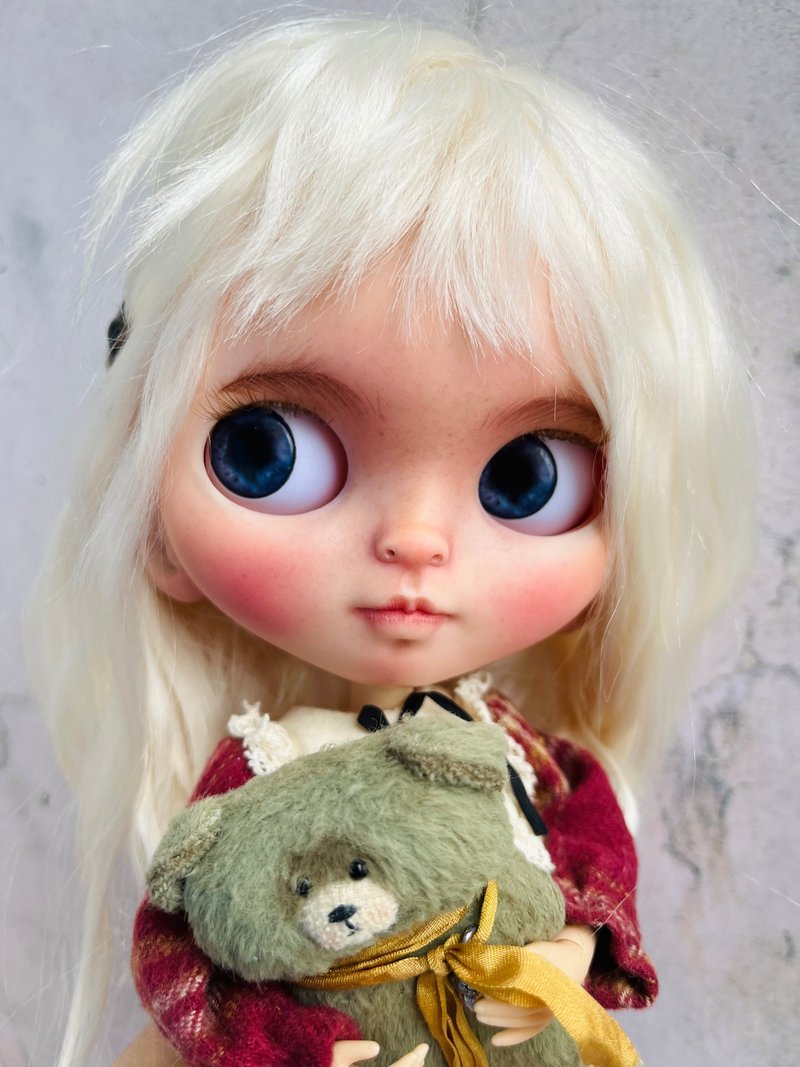 Custom blythe doll with natural hair - 公仔/玩偶 - 塑膠 卡其色