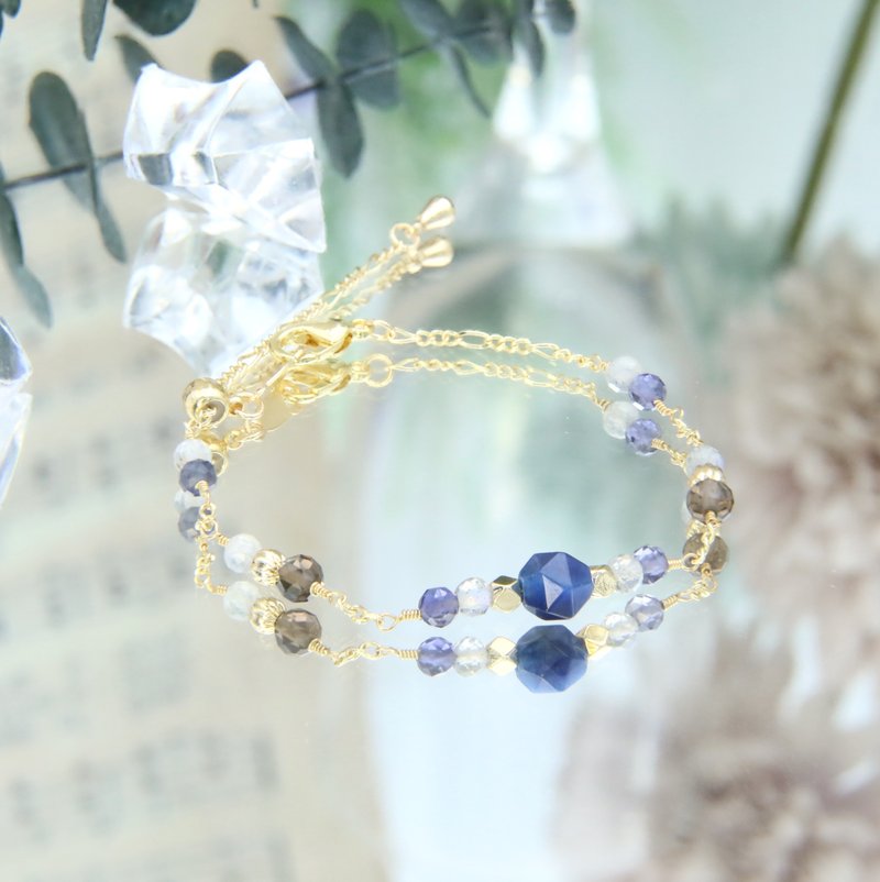 Faith | Brings courage, confidence and openness | Blue tiger eye Valentine's Day gift for girls - Bracelets - Crystal Blue