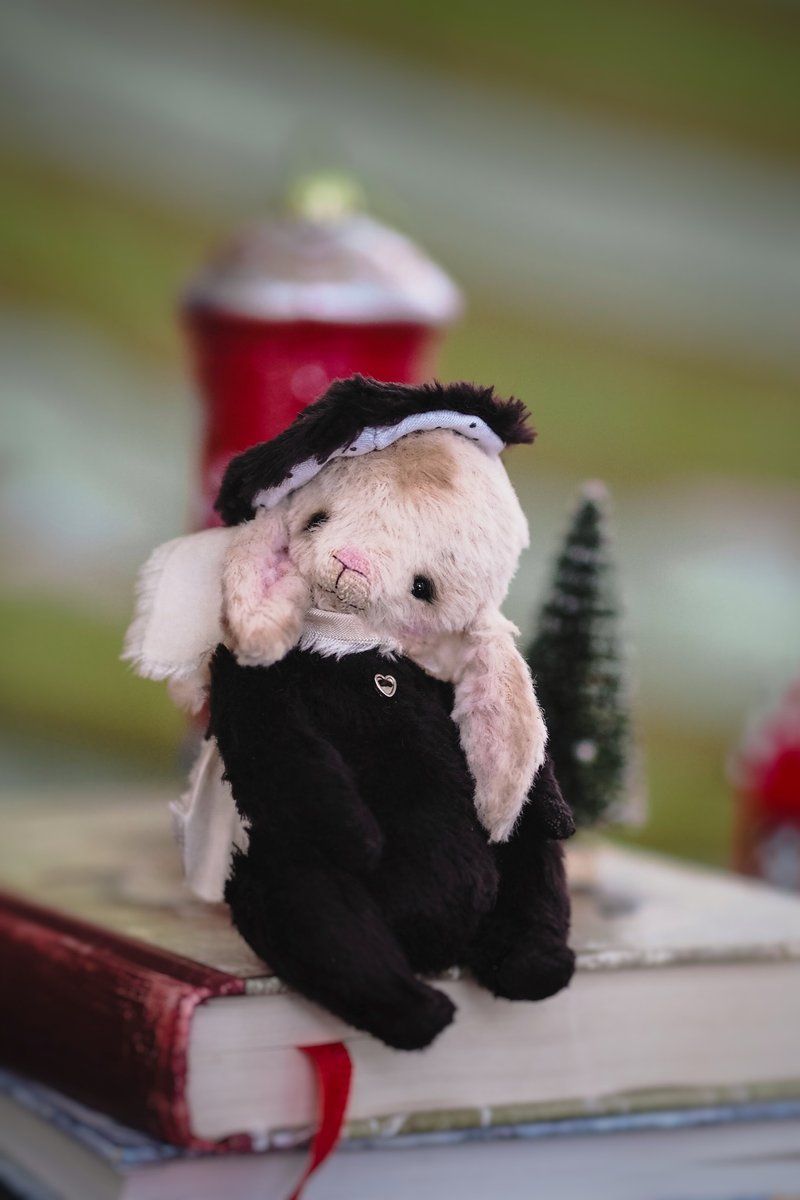 Teddy bunny stuffed interior toy - 公仔/玩偶 - 其他材質 咖啡色