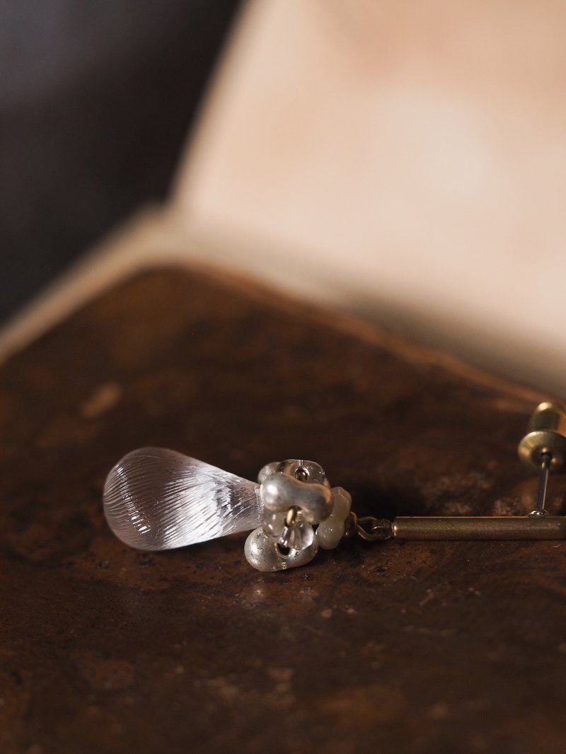 Limited antique corrugated transparent ㅤㅤㅤㅤㅤㅤㅤㅤㅤ water drop earrings - ต่างหู - ทองแดงทองเหลือง สีทอง