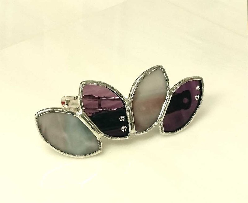 Stained glass made Valletta 【Leaf】 violet color purple - Hair Accessories - Glass Purple