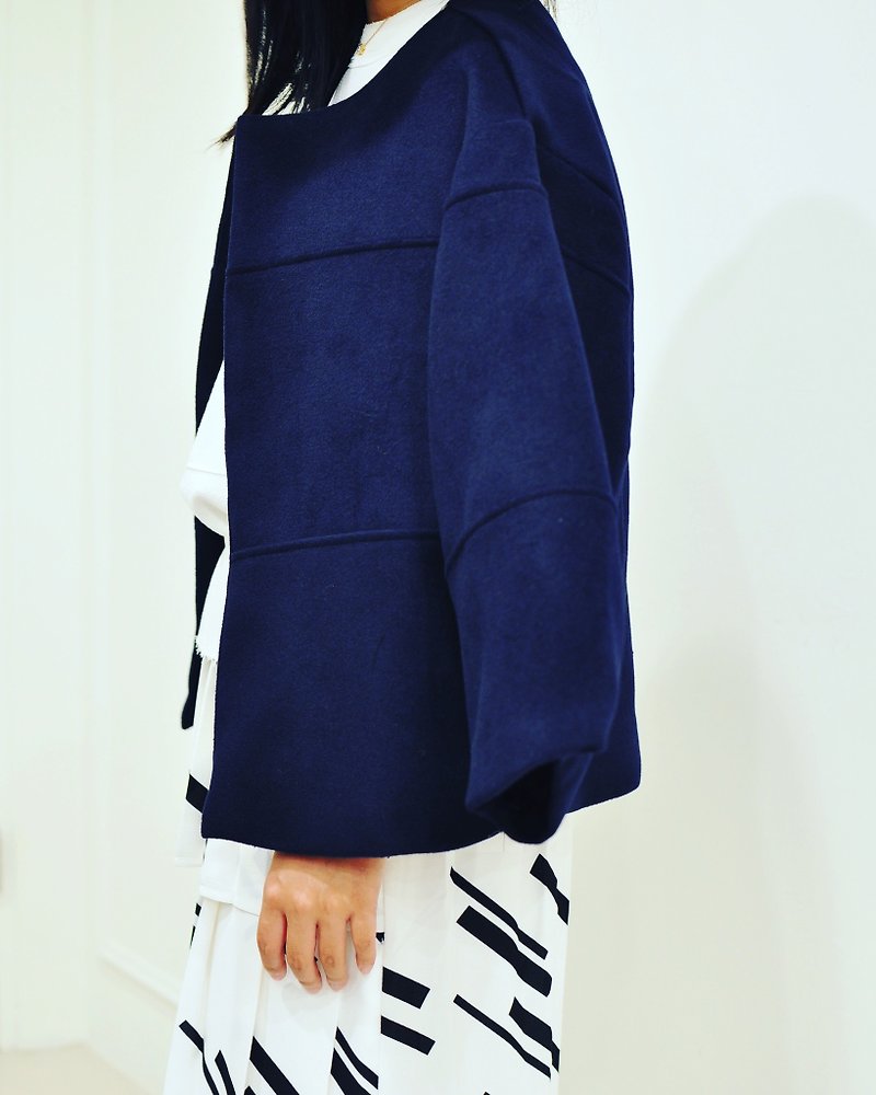 Flat 135 X Taiwan Designer Autumn Essential 90% Wool Wool Short Jacket Shawl - Women's Casual & Functional Jackets - Wool Blue