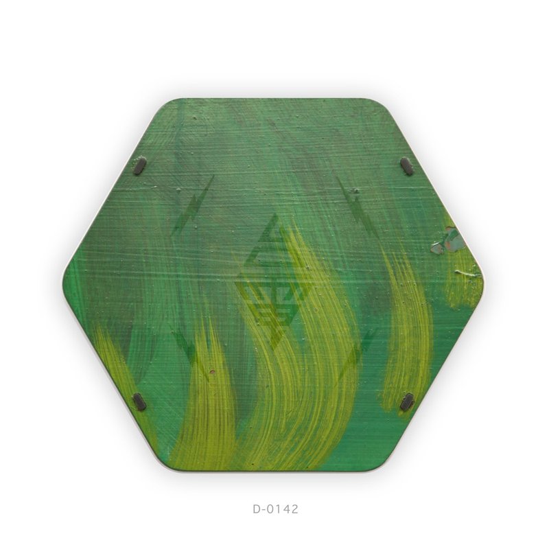 台電熱墊【彩繪】D-0142 退役變電箱再製計畫 - 桌布/桌巾/餐墊 - 其他金屬 綠色