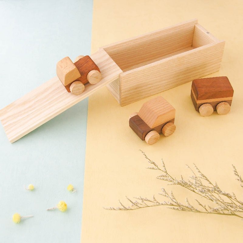 Gift box group small car (three sets) - natural safety toys are not chemical paint - ของเล่นเด็ก - ไม้ สีนำ้ตาล