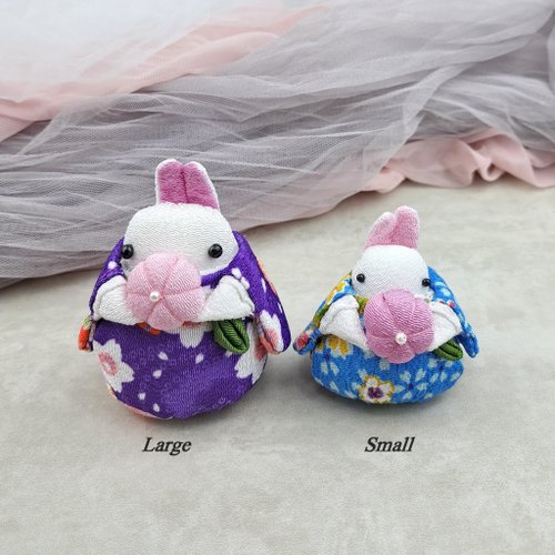 オカザキハルミ様 / 人気作家作品 / ローイヤップウサギ 日向ぼっこ うさぎ（大） | iichi 日々の暮らしを心地よくする
