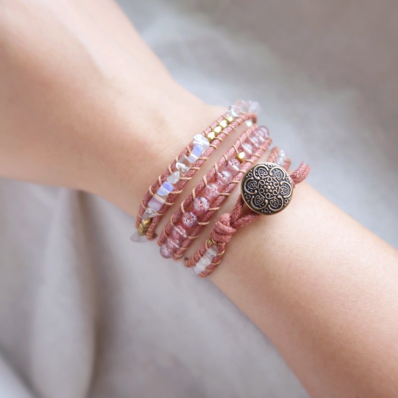 Natural Stone Woven Bracelet-Pink Series/Three Circles Strawberry Crystal Opal - สร้อยข้อมือ - เครื่องประดับพลอย สึชมพู