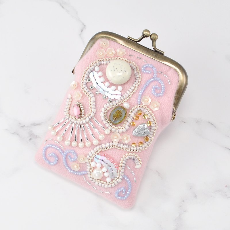 Gamaguchi sparkle 16 with a perfectly sized card - Card Holders & Cases - Wool Pink