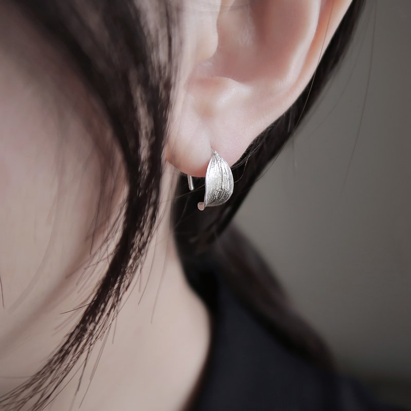 純銀 耳環/耳夾 - 森林系 925純銀 小巧園葉 U型 耳環 耳夾 一對