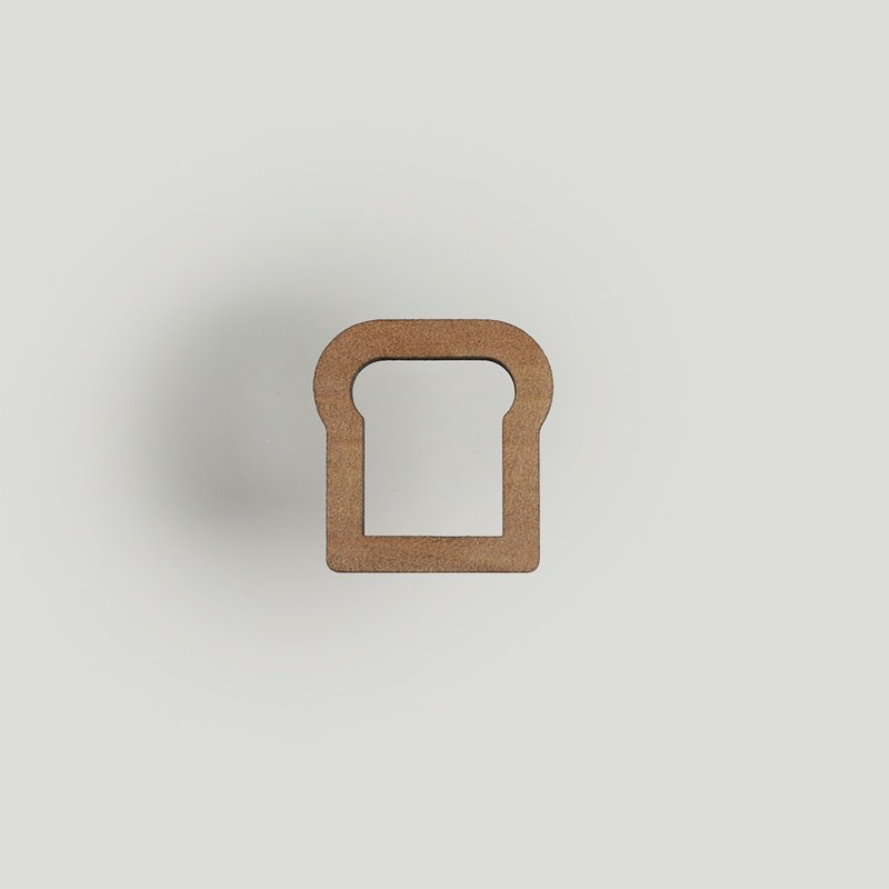 brooch pan mimi / パンミミブローチ - 胸針 - 木頭 